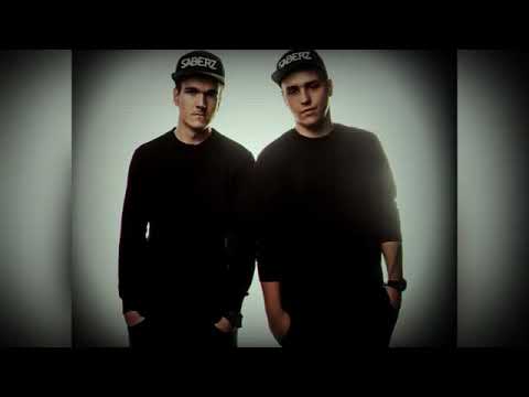 SaberZ & Drifter5 vs. Miley Cyrus - Huang vs. Midnight Sky (SaberZ Mashup)