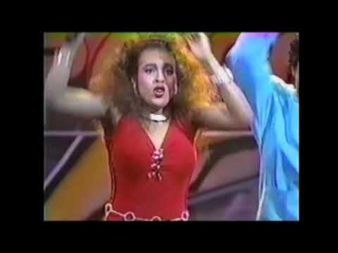 WANDA DEE LIVE @ THE APOLLO:  "TO THE BONE"