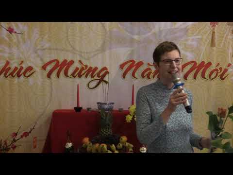 `HÀ NỘI MÙA VẮNG NHỮNG CƠN MƯA´ DO BÀ BETINA THỂ HIỆN