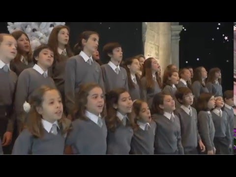 Pequenos Cantores do Conservatório de Lisboa - Presente de Natal (VIDEOCLIP OFICIAL).mov