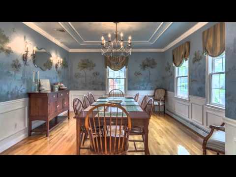 135 Highgate St, Needham MA - Lynda Hughes - Tel 617-833-3394