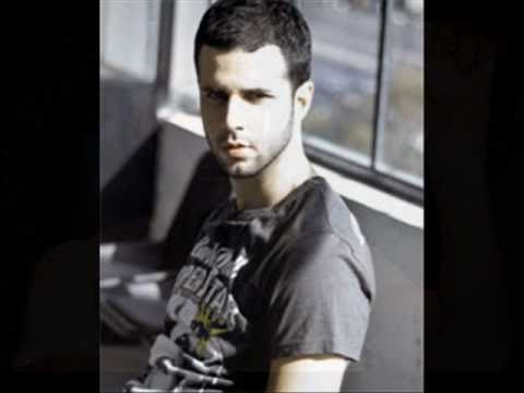 דור דניאל בין החלומות מילים  translated Dor Daniel - Between the Dreams