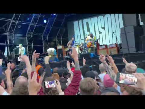 Alexisonfire - this could be anywhere in the world slamdunk south 22