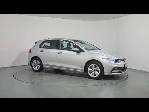 Volkswagen Golf LIFE 110HP Petrol Manual - Image 2