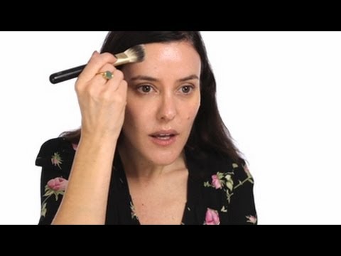 Lisa Eldridge - Make-up Basics: Foundation Tutorial