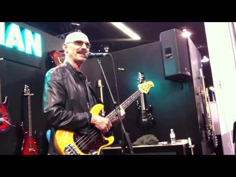 Tony Levin Don't Give Up (Peter Gabriel) bass talk