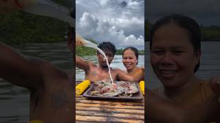 Download lagu Makan Udang HIDUP Langsung dari Sungai! 🦐 mp3