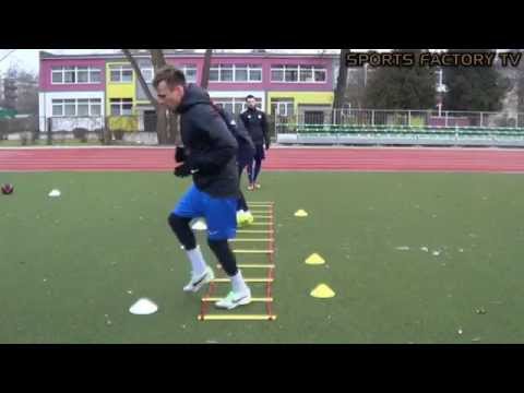 Sports Factory • Individual football training • Quick feet (HD) Video