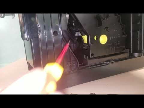 Saeco brew group is stuck in the machine. Solution / Philips Incanto Moltio Minuto stuck Solution