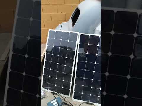 Solar charging lithium ion pedicab battery