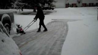 preview picture of video 'the snowblower demo'