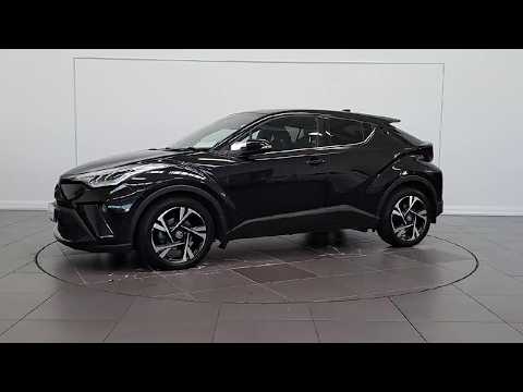 Toyota C-HR 1.8 HYBRID SPORT*Call Andrew 086261785 - Image 2