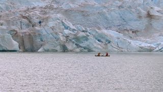 'Chasing Ice': Time-Lapse Cameras Capture Rapidly Melting Glaciers