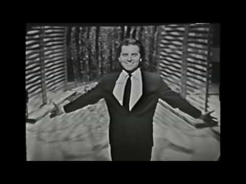 Indian Summer  - Johnny Desmond (vocal) with Ray McKinley & The New Glenn Miller Orchestra