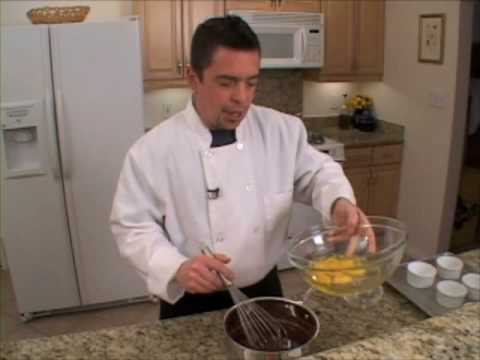 How to Make Molten Chocolate Cake - NoTimeToCook.com