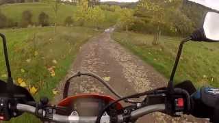 preview picture of video 'KTM 690 in the Cotswolds'