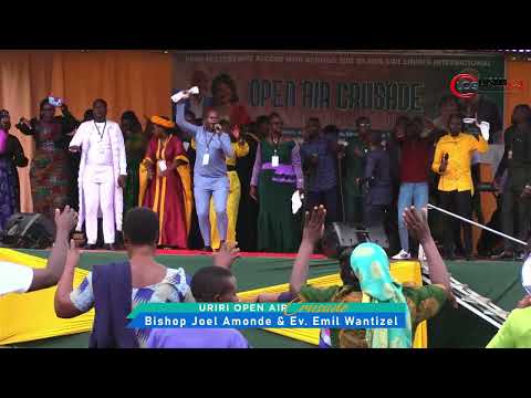 Jalogo Elijah ministering in Uriri Crusade.