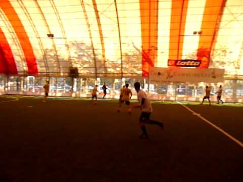 Cupa Constructorilor (V), Renault TR vs RATB SLTC-Electric 3-9