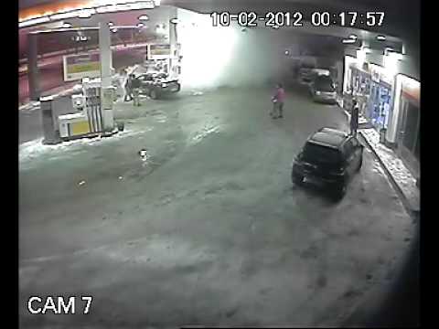 BENZİNLİKTE BÜYÜK KAZA