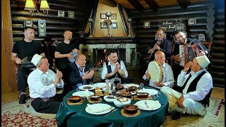 Vani Gjuzi - Kur Pata Nji Lule Të Bukur