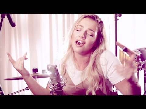Martin Garrix & Bebe Rexha - In The Name Of Love (Live Emma Heesters Cover)