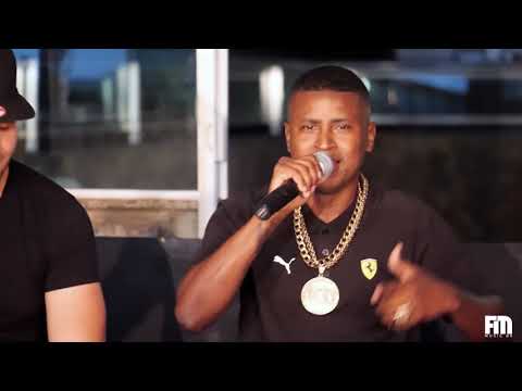 Medley Os Problematicos Mc Smith - Mc Marcely - Mc Orelha - Mc PQD Ao Vivo