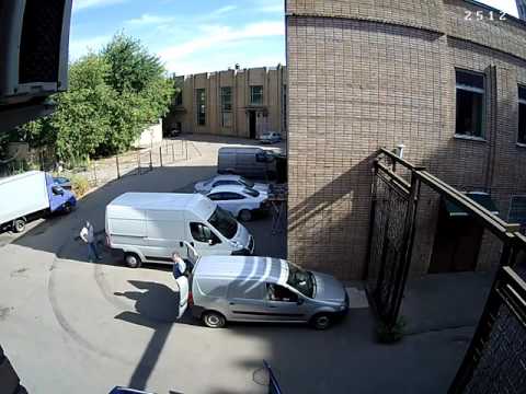 Hikvision DS-2CD2512F-IWS