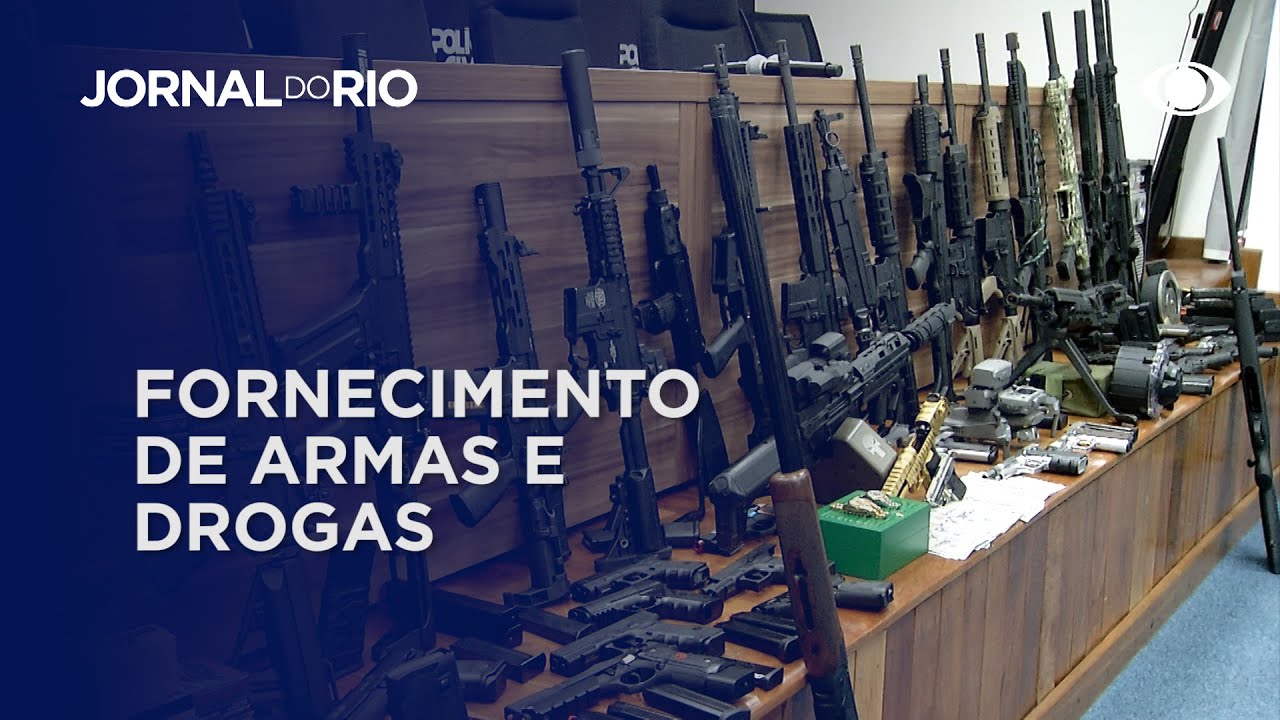 Polícia encontra 24 mil dólares e Arsenal em casa de luxo, na Barra
