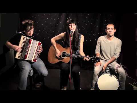 Brooke Fraser - Something In The Water