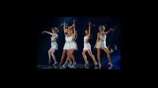 Girls Aloud - Out of Control Tour (Megamix)