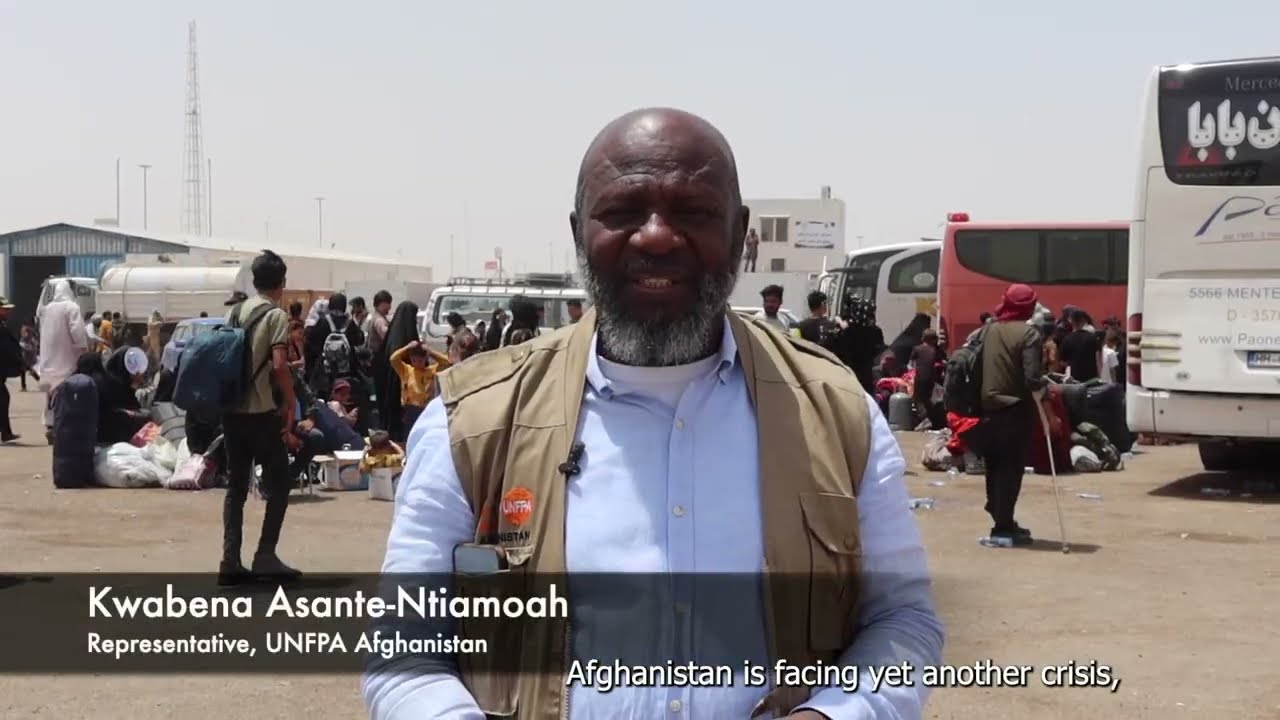 Returnees at Islam Qala border