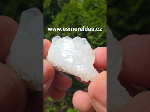 💎 K MÁNÍ/AVAILABLE křišťál (křemen) -Peñas Blancas, Kolumbie www.esmeraldas.cz