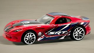 Hot Wheels 2024 Stars & Stripes - 2013 SRT Dodge Viper - 1/5