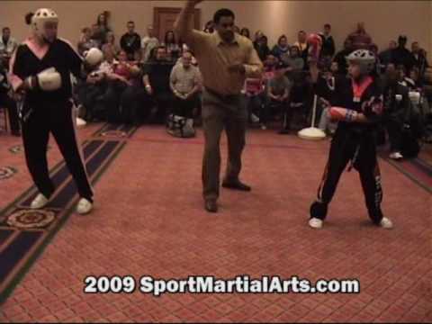 Megan Hamilton v Amanda Chen - Girls Team Sparring Eliminations - 2009 NBL Supergrands