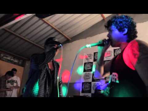 Capone vs Indigena - Entre Bombo y Caja 2014