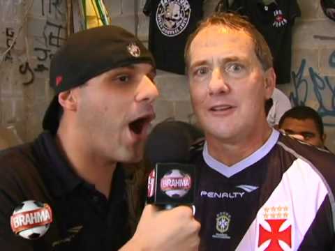 Gringos torcem pro Vascão!