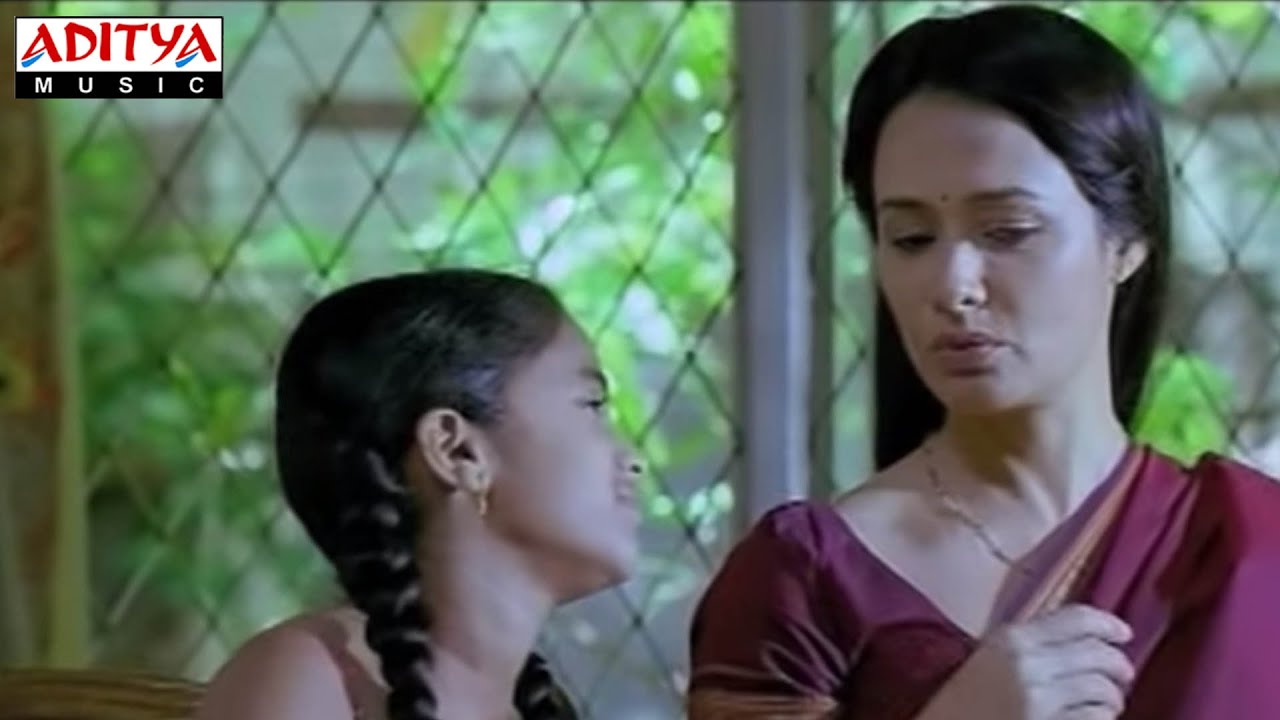 Amma Ani Kothaga Lyrics | Life is Beautiful | Amala Akkineni | Shashikiran | Mickey J Meyer