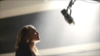 &quot;Crazy&quot; Juliette Barnes - Nashville [CLIP HD]