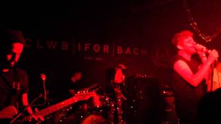 Kids In Glass Houses - Lilli Rose (Live)