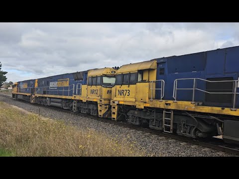 6PM6 PN "Linfox Express", Perth to Melbourne, 1530, 16/9/24, Stawell VIC.