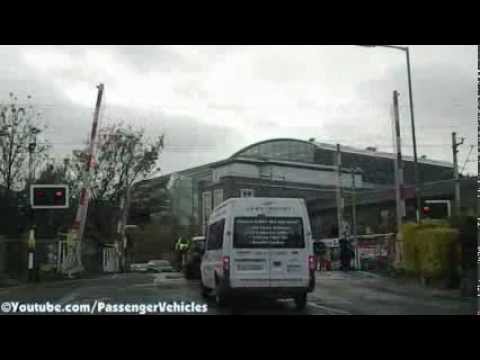 Level Crossing - Serpentine Avenue