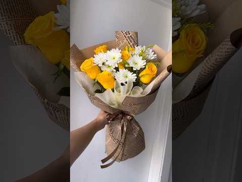 How to wrap flowers/ roses in craft / brown paper KOREAN FLOWER WRAPPING STEP BY STEP DIY TUTORIAL