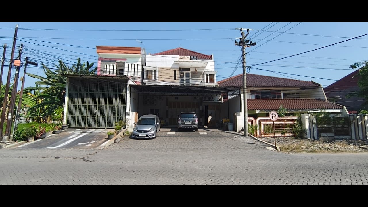 Disewakan Ruko Berperabot Sebrang Sma Tritunggal Tengah Kota