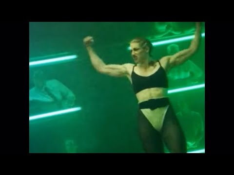 Female Muscle Clips 139 - Pushed To The Limit