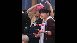 Download lagu hongjoong clueless of boygroups crushing on him #ATEEZ #에이티즈 #Kpop #shorts #Treasure #nSSign #쇼츠 mp3