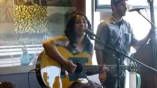 Nina Diaz - Queen Beats King - Live 7-30-14 Noches Culturales