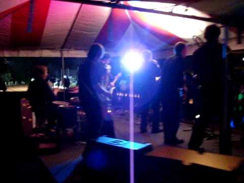 PLU Relay for Life, Under The Covers, "Take On Me" Live