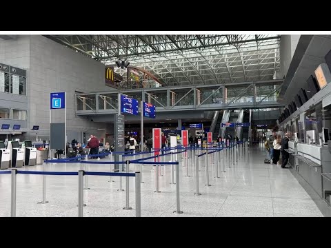 Alemanha 🇩🇪: passeio a pé por Frankfurt, da estação ferroviária Hauptbahnhof ao aeroporto