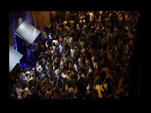 Burburinho pessoas falando / Falatório balada / People Talking