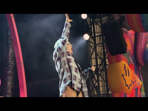 PINK: What About Us [Live 4K] (Stuttgart, Germany - July 19, 2024)